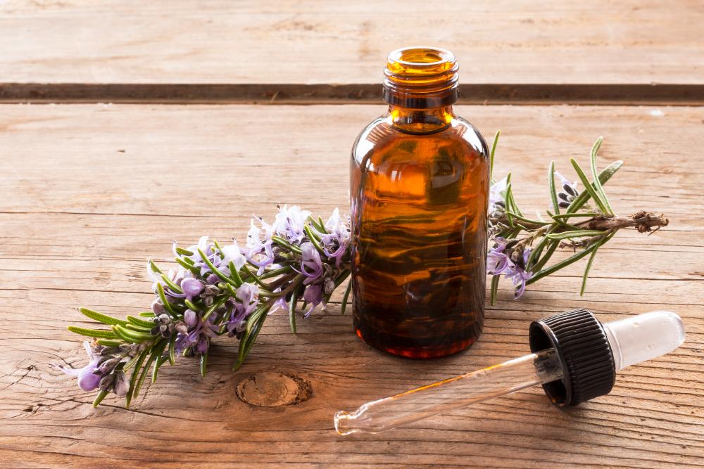 DIY Winter Essential Oil Blends For Comfort And Warmth