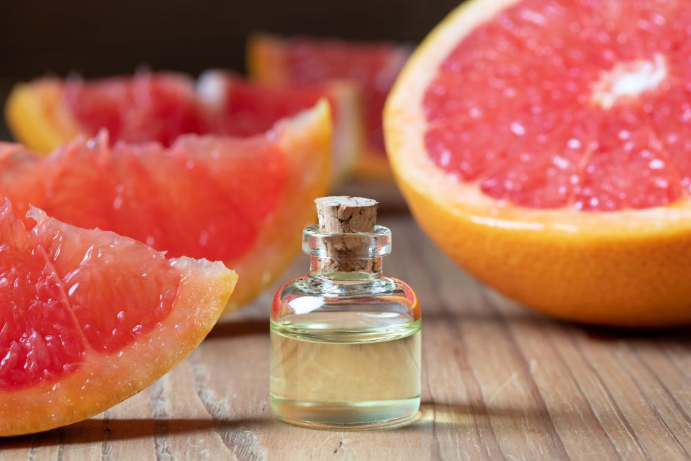 What You Need To Know About Pink Grapefruit Essential Oils - Plant Guru